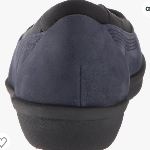 NWT Clarks Ayla Cloudsteppers - Picture 9 of 10